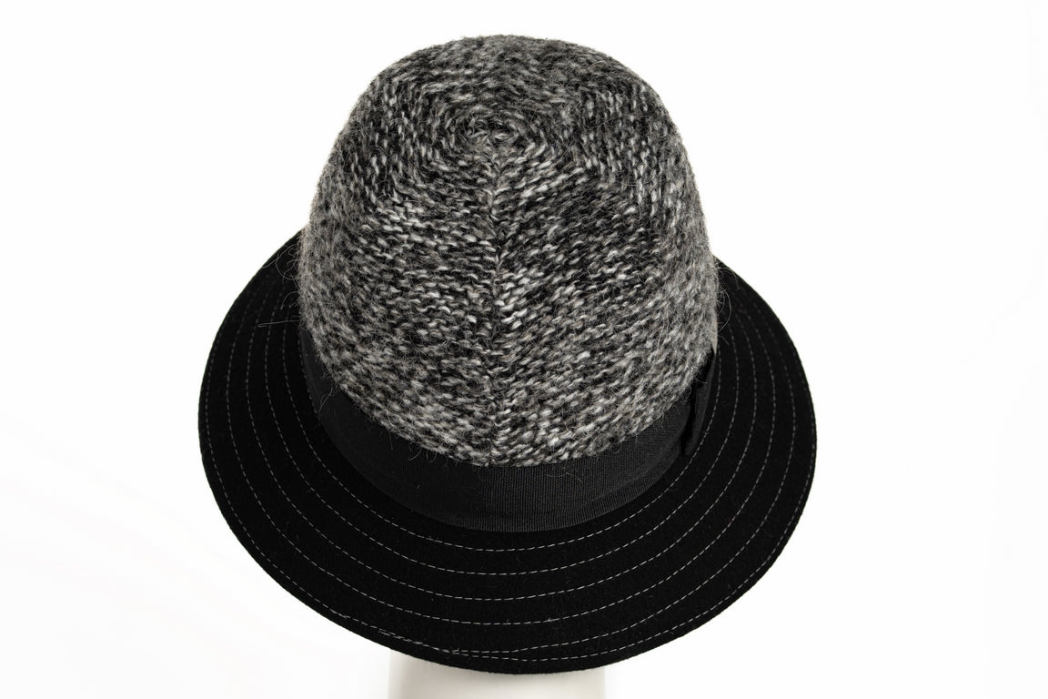 CAPPELLO MERINOS RICOPERTO
