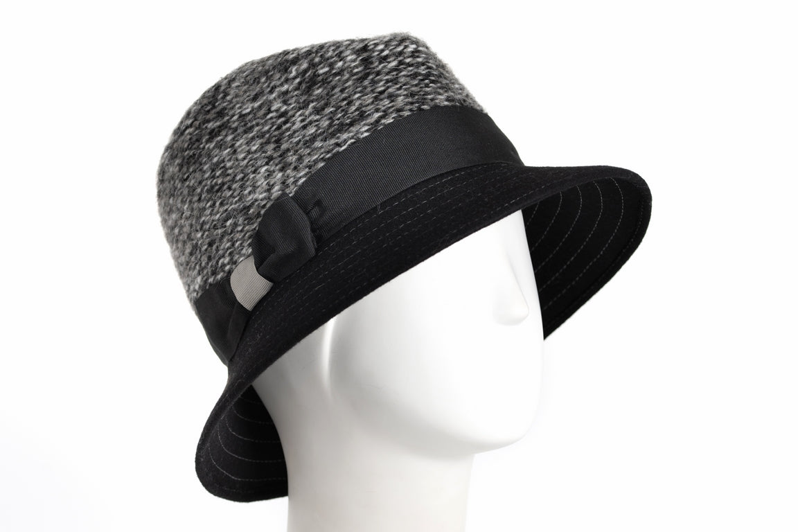 CAPPELLO MERINOS RICOPERTO