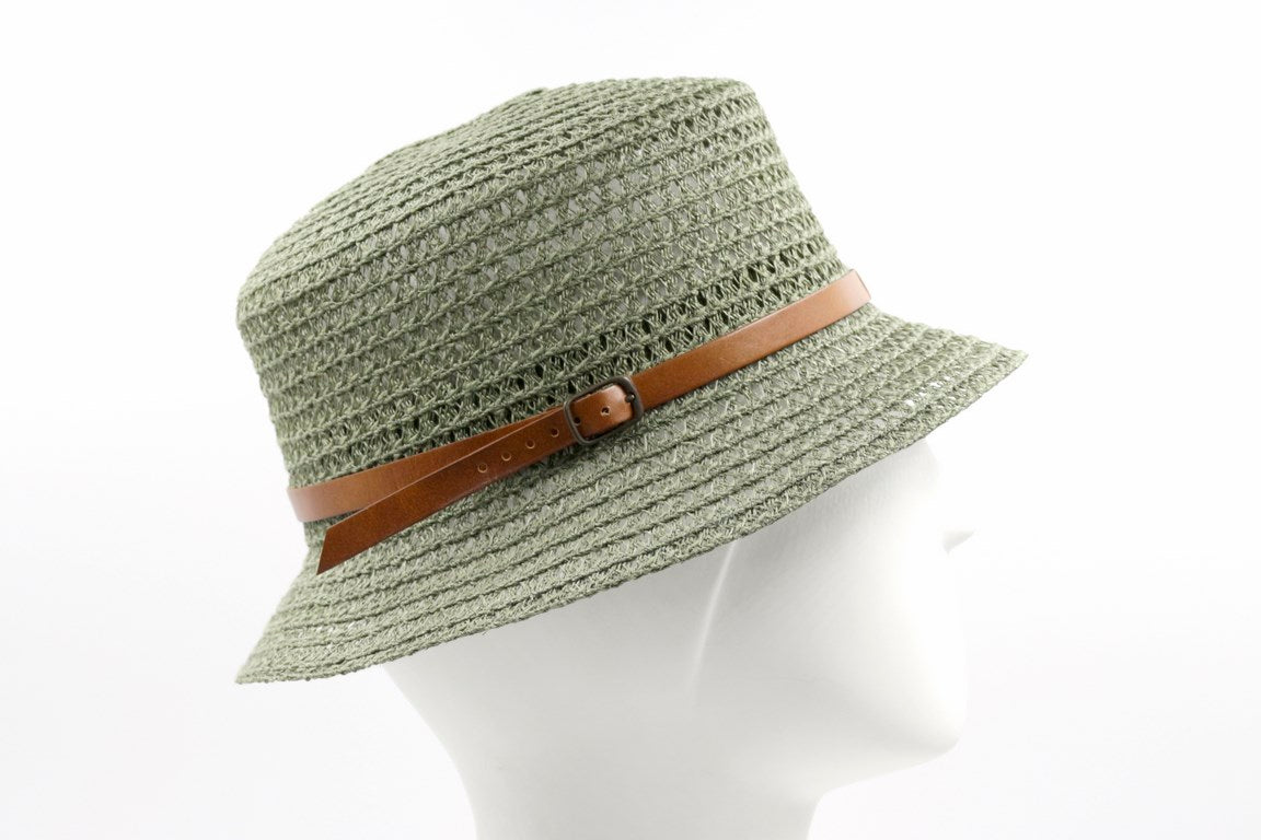CAPPELLO RAFFIA CUCITA