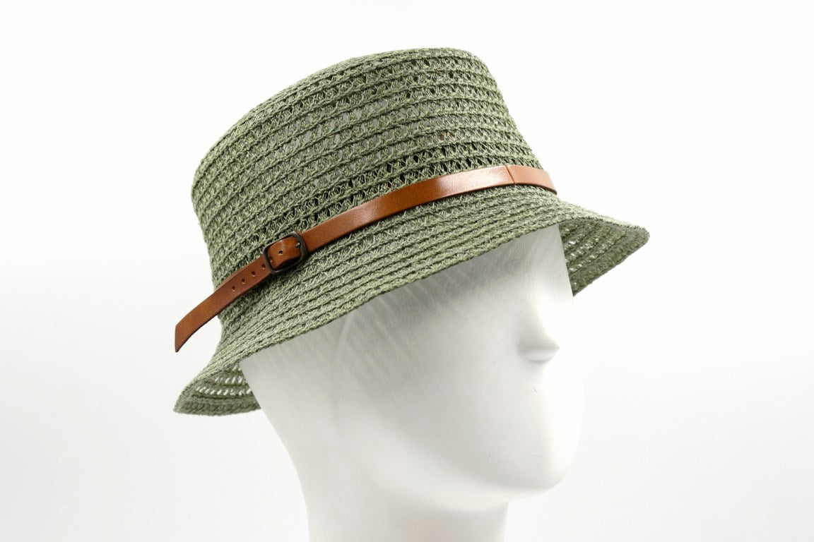 CAPPELLO RAFFIA CUCITA