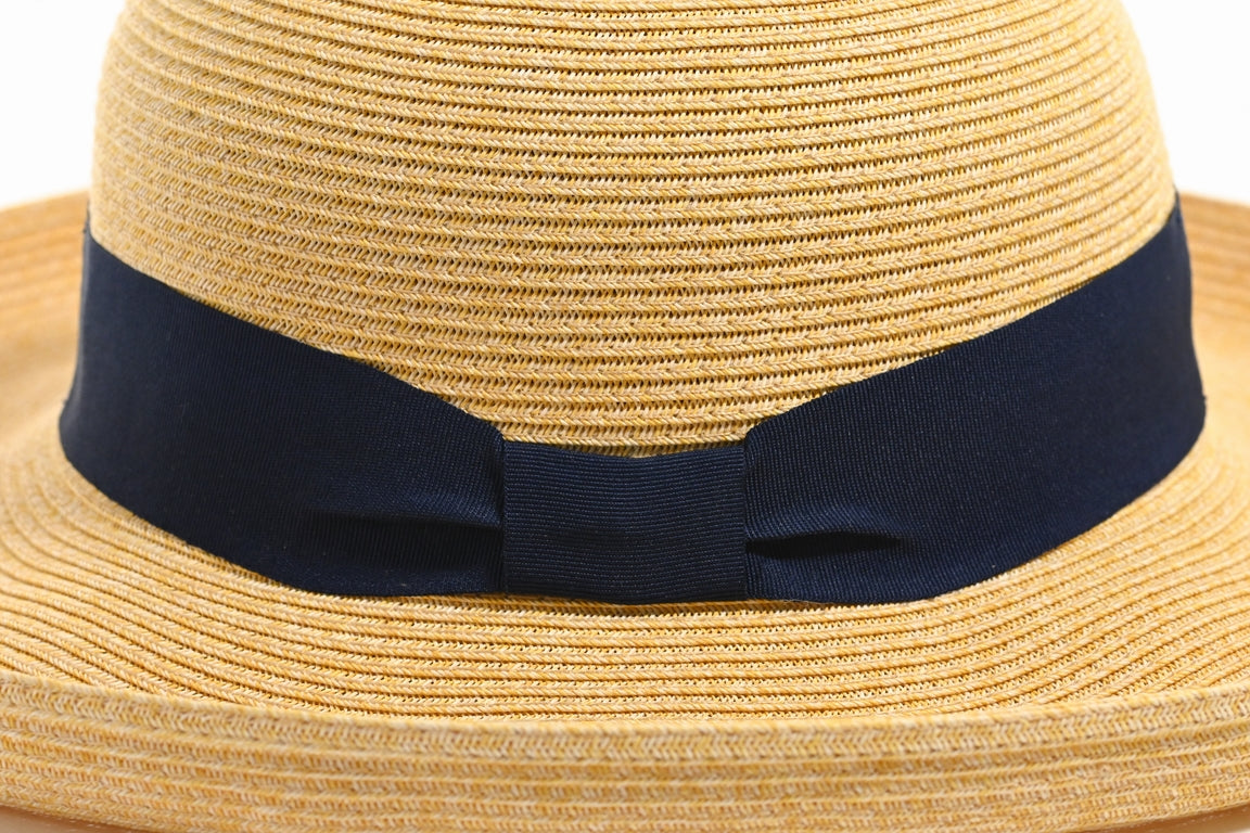 CAPPELLO CARTA RIALZATO