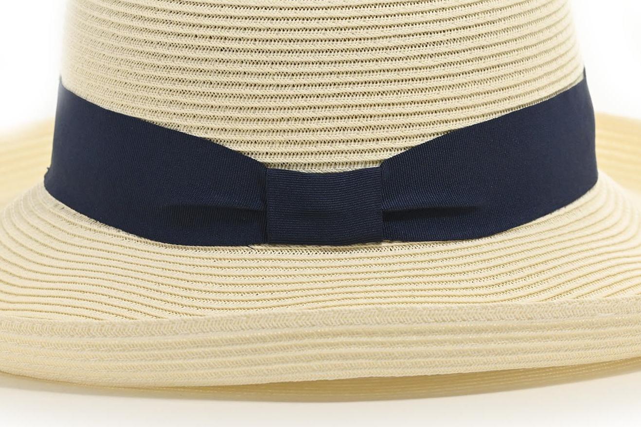 CAPPELLO CARTA RIALZATO