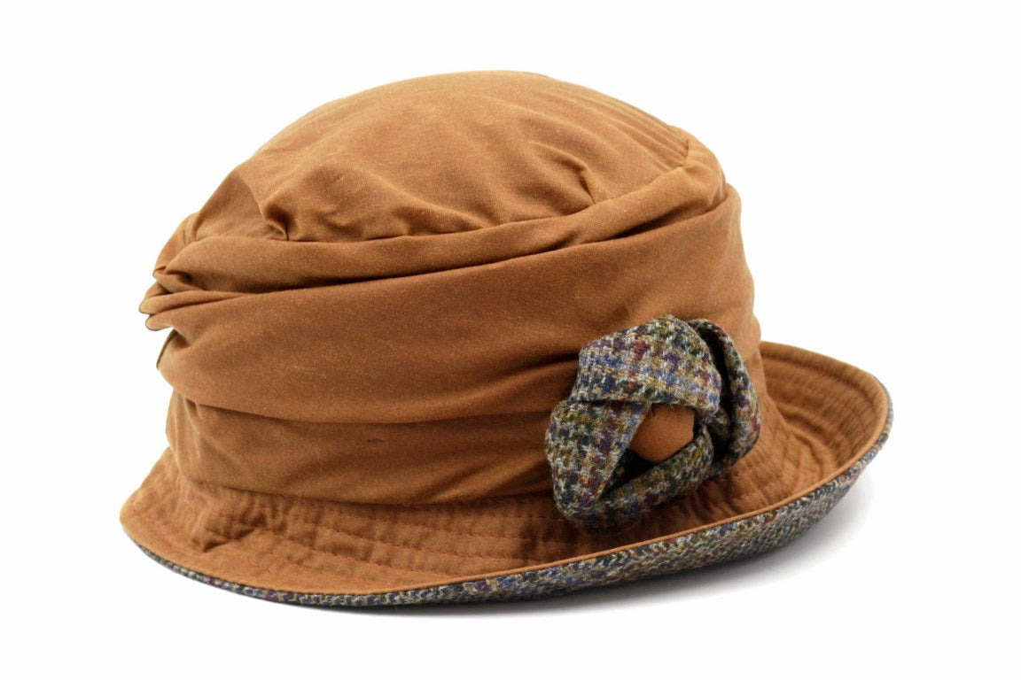 CAPPELLO TESSUTO DIS.5777+5783