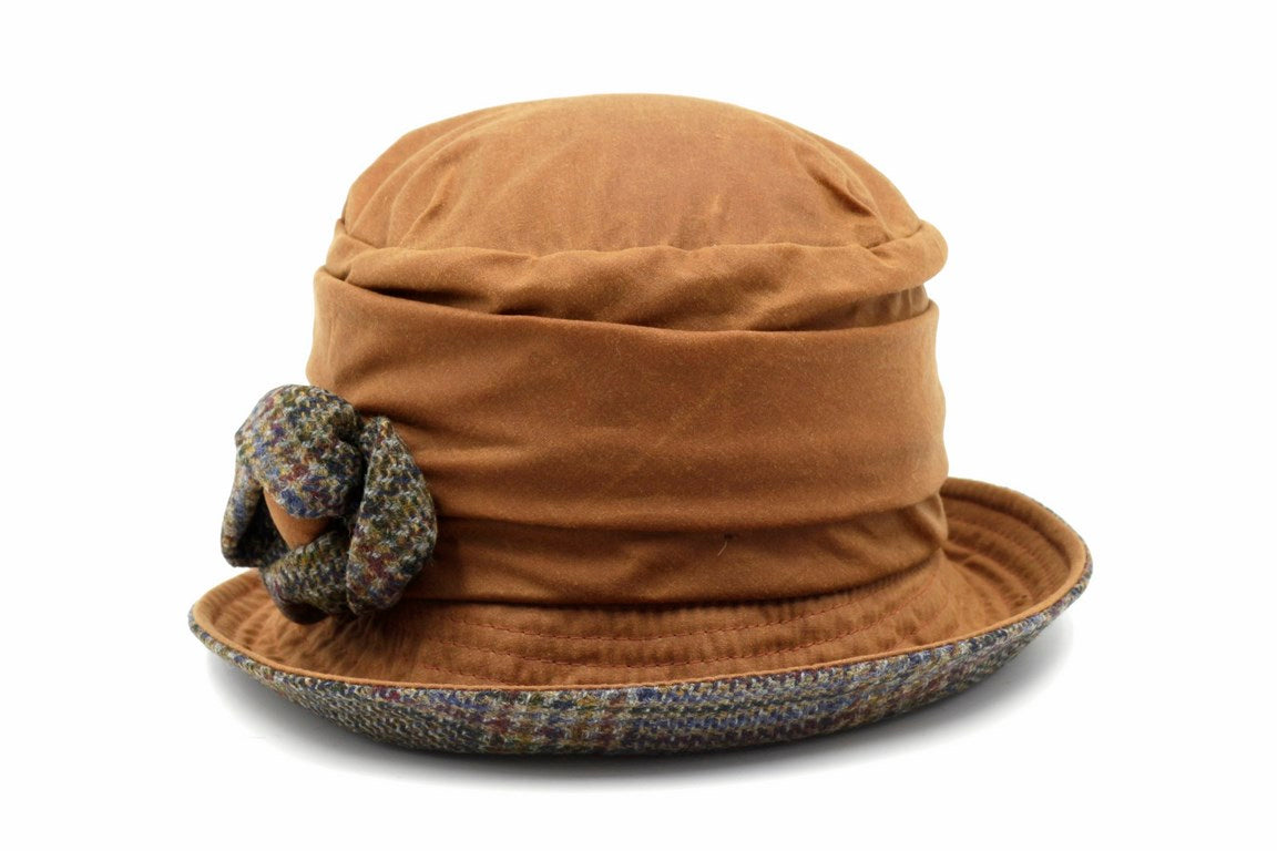 CAPPELLO TESSUTO DIS.5777+5783