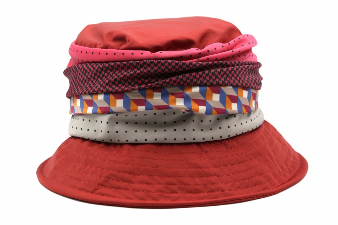 CAPPELLO IMPERMEABILE PW.