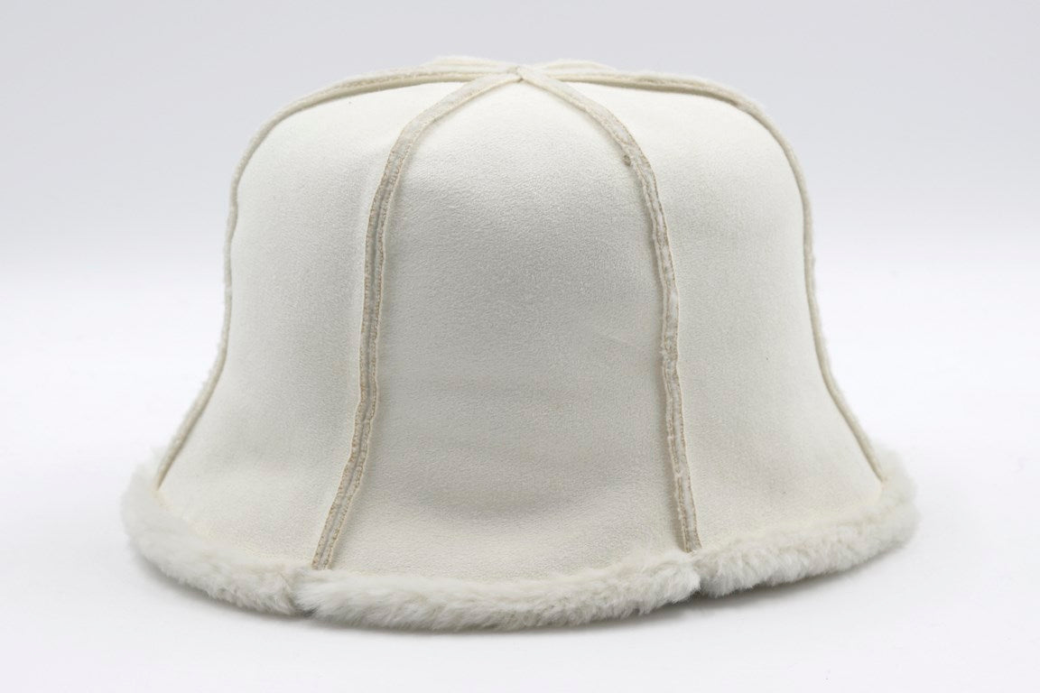 CLOCHE POLAR 72%PL 22%PC 6%PU