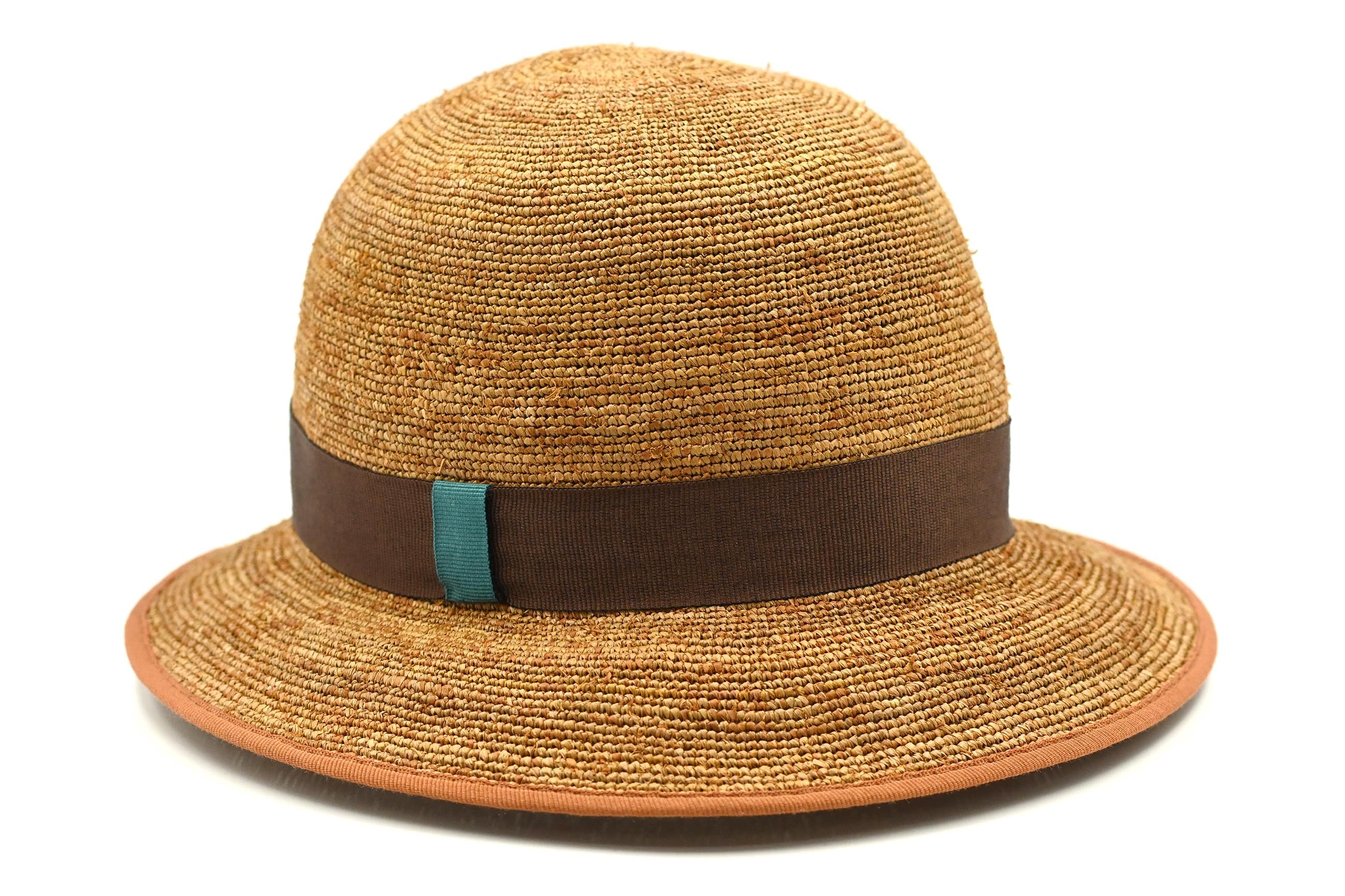 CAPPELLO RAFFIA CROCHET COLORATA