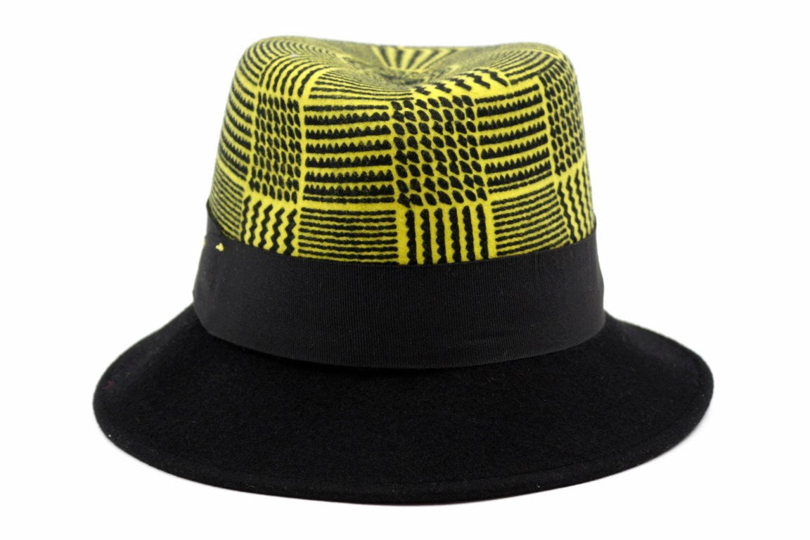 CAPPELLO FELTRO LANA   BICOLORE DIS 18