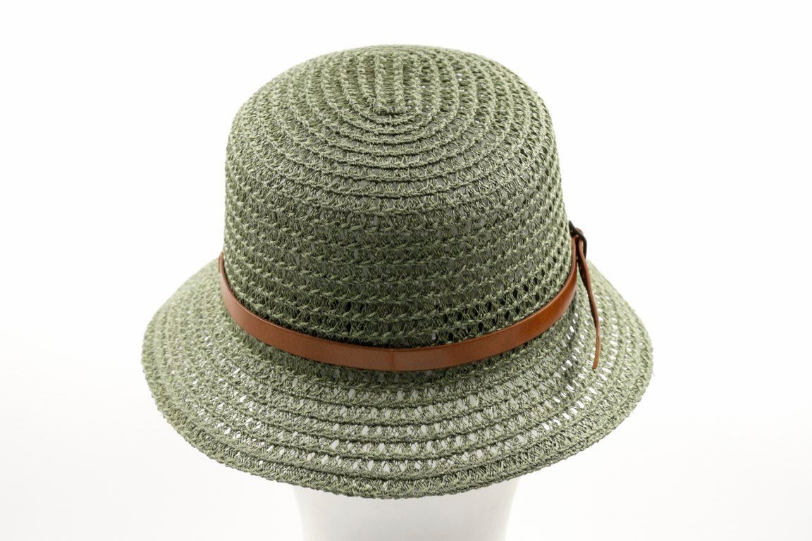 CAPPELLO RAFFIA CUCITA