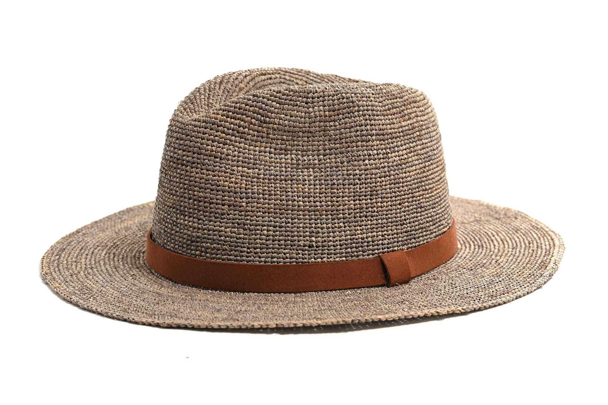 CAPPELLO RAFFIA FINE ESTIVO