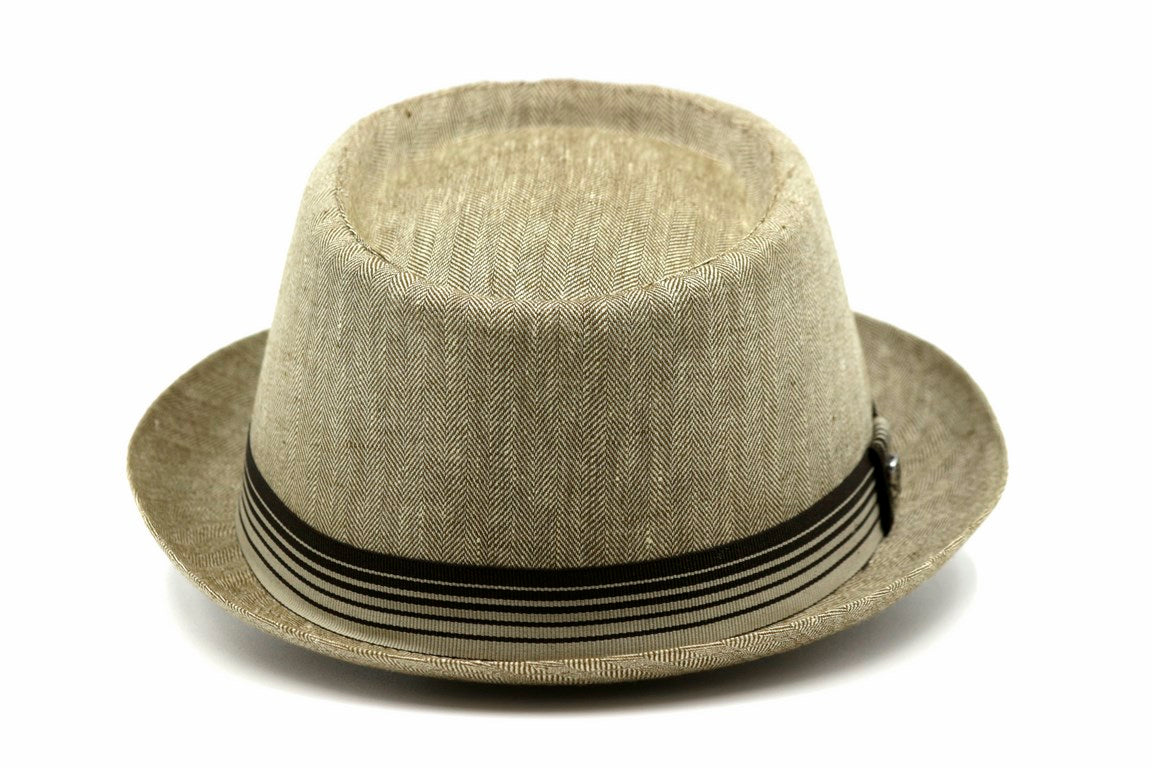 TRILBY  DIS  5904