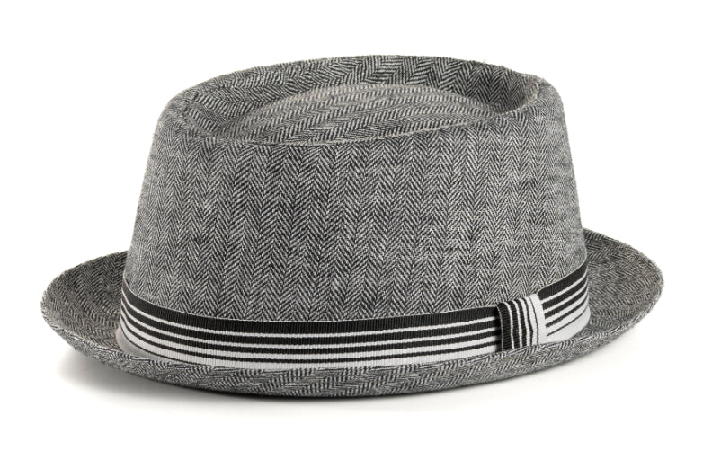 TRILBY  DIS  5904