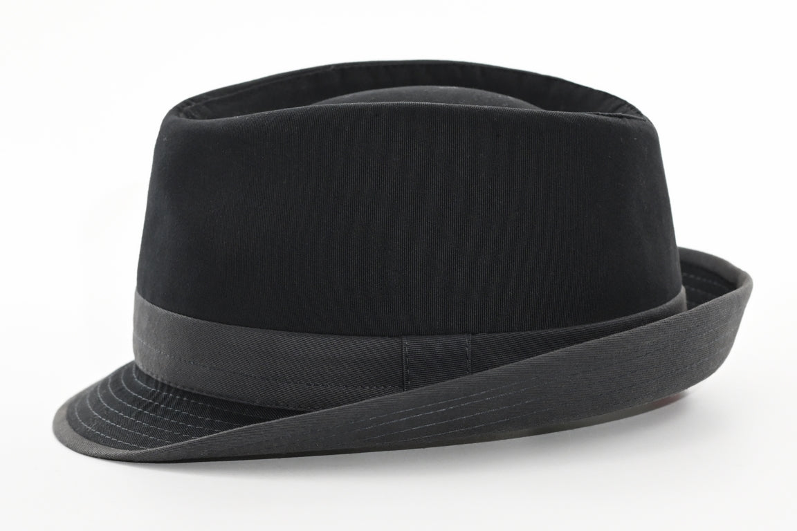 TRILBY  DIS  5690