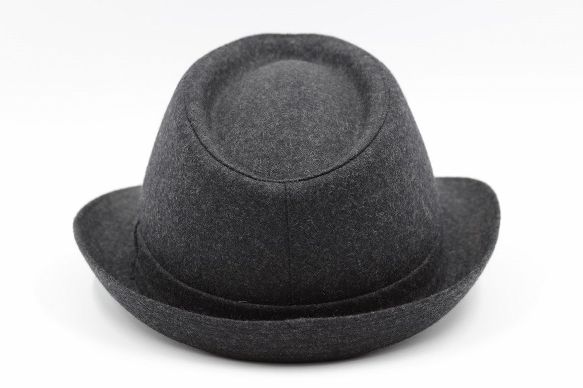 CAPPELLO TESSUTO TINTA UNITA TEFLON
