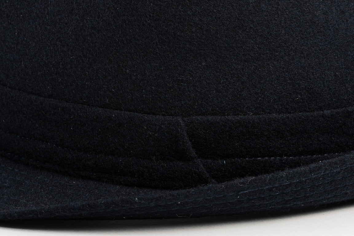 CAPPELLO TESSUTO TINTA UNITA TEFLON